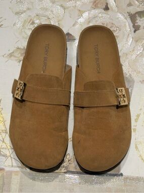 Tory Burch "Mellow Mule" Tan Suede Women's Shoes Size 7.5